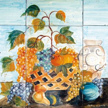 Deruta tile panel featuring a basket of grapes handmade by Antica Deruta - Italy