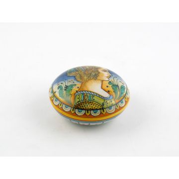 Italian large keepsake box featuring a Renaissance-style portrait handmade by Alvaro Binaglia in Deruta Italy - main image