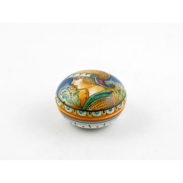 Italian small keepsake box featuring a Renaissance-style portrait handmade by Alvaro Binaglia in Deruta Italy - main image