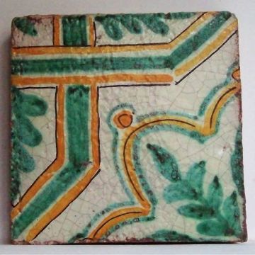 Sicilian modular tile GH19 hand-painted with traditional designs by Ghenos, Messina - Italy