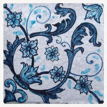 Sicilian modular tile GH25 hand-painted with traditional designs by Ghenos, Messina - Italy