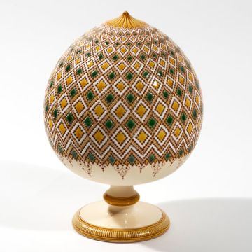 Italian Graffito Yellow and Green Pumo handmade by Francesco Fasano in Grottaglie, Italy