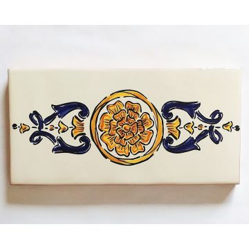 Hand-painted Italian border tile LF02 from the Classic collection, entirely handcrafted by La Fauci in Messina, Sicily