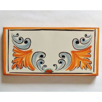 Hand-painted Italian border tile LF14 from the Classic collection, entirely handcrafted by La Fauci in Messina, Sicily