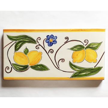 Hand-painted Italian tile LF27 from the Classic collection, entirely handcrafted by La Fauci in Messina, Sicily