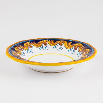 Italian pasta & soup plate from the Geometrico S3 Collection handmade by Eugenio Ricciarelli - Deruta, Rapallo, Amalfi