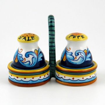 Italian salt and pepper shakers set from the Geometrico S12 Collection handmade by Eugenio Ricciarelli - Deruta, Rapallo, Amalfi