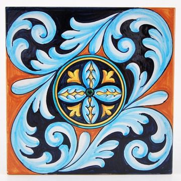 Italian tile VD29 handmade by Francesca Niccacci in Deruta