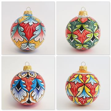 Set of four Italian Christmas ball ornaments handmade by Francesca Niccacci in Deruta