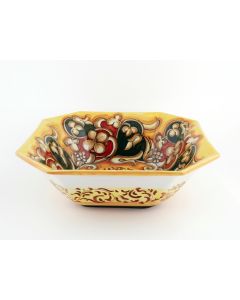 Italian octagonal serving bowl Barocco from the Ottagonali Collection handmade by Francesca Niccacci in Deruta