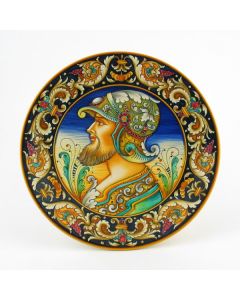 Italian wall plate featuring a Renaissance-style portrait of a warrior with helmet handmade by Alvaro Binaglia in Deruta Italy - main image