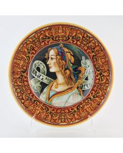 Italian wall plate featuring a Renaissance-style portrait of a Young Lady handmade by Francesca Niccacci in Deruta